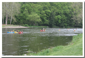 People boating on Pine Creek